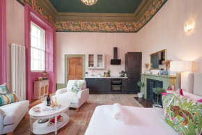 The Rose Nobel - 1 Bed Studio Apartment in Bristol by Mint Stays